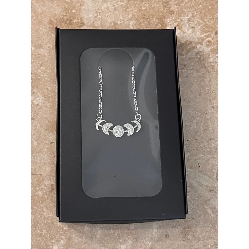 MOON phases pendant necklace silver tone - Picture 6 of 8